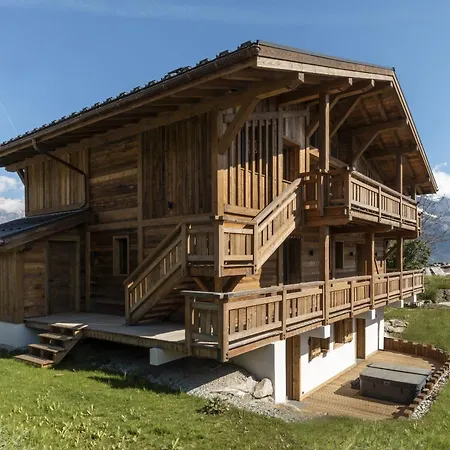 Suzane - Panorama Mont-blanc&jacuzzi Chalet *